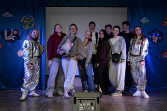 Культурно-образовательный час «Если быть, то быть первым», посвященная Дню космонавтики